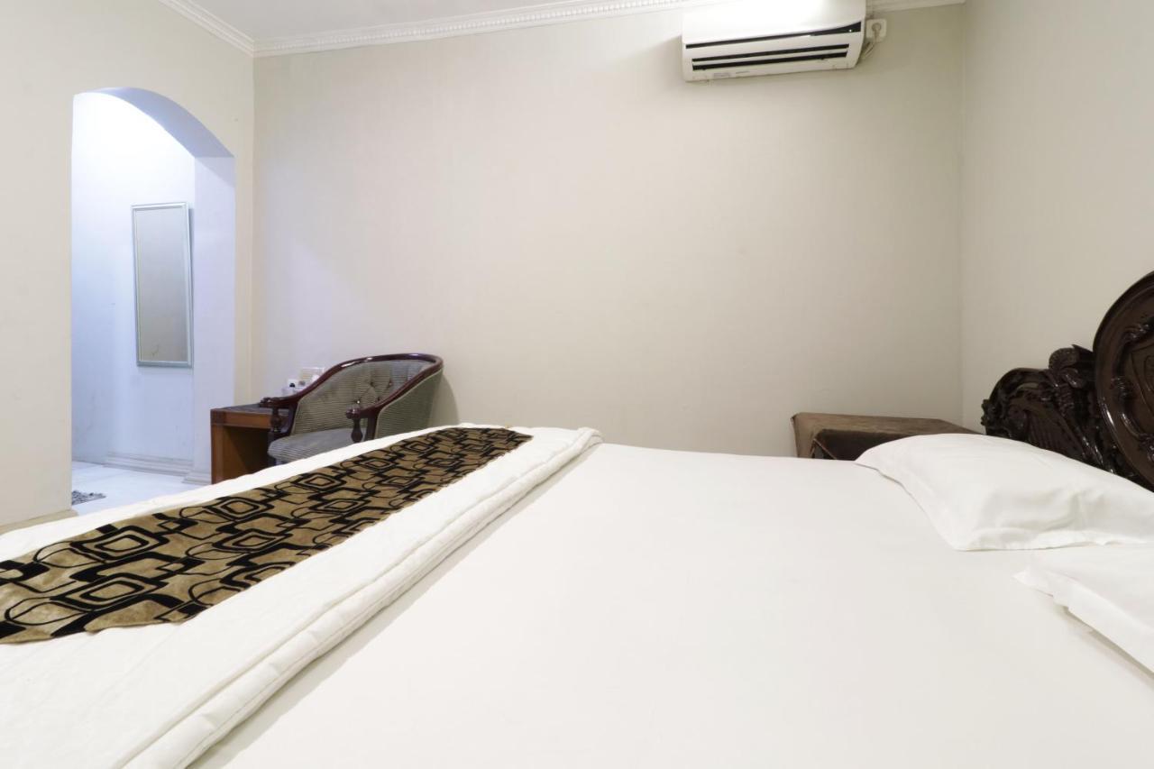 Hotel Andalus Jakarta Ngoại thất bức ảnh