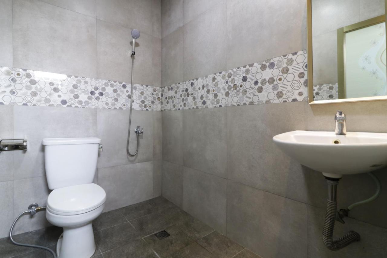 Hotel Andalus Jakarta Ngoại thất bức ảnh